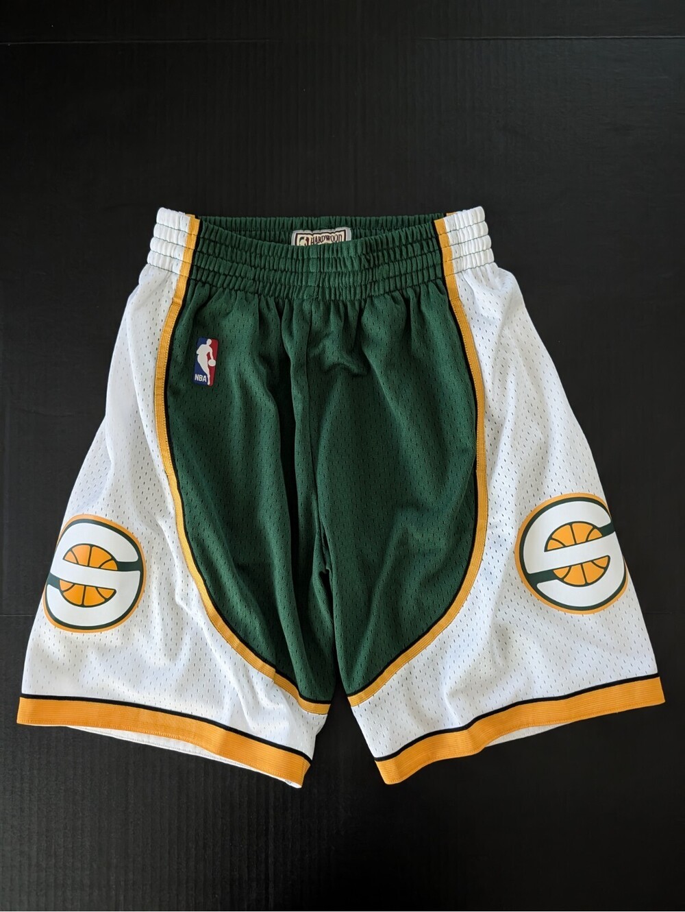 🚨Mitchell & Ness Seattle SuperSonics Hardwood Classics NBA Swingman Road, Small